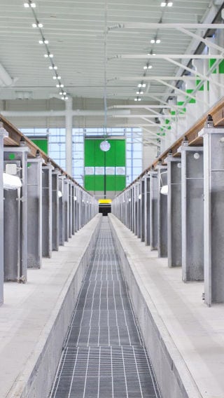 La nave de mantenimiento de VR disfruta ahora de un entorno de trabajo brillante gracias a la iluminación LED para la industria de Philips