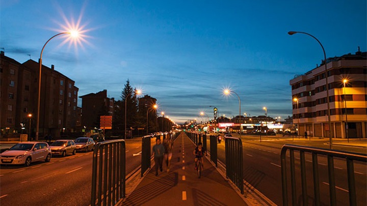Las carreteras de Palencia iluminadas por la noche