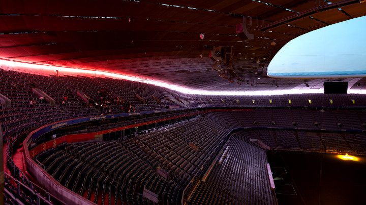 Nueva facahada en Allianz Arena, Munich, German